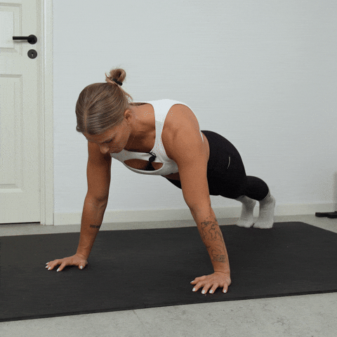 The Ultimate 20-Minute Home Workout for Beginners (No Equipment) 7 giphy 34